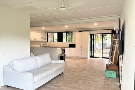 Property photo of 33 Millwell Road Maroochydore QLD 4558