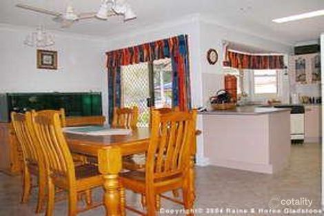 Property photo of 28 Hamilton Drive Clinton QLD 4680
