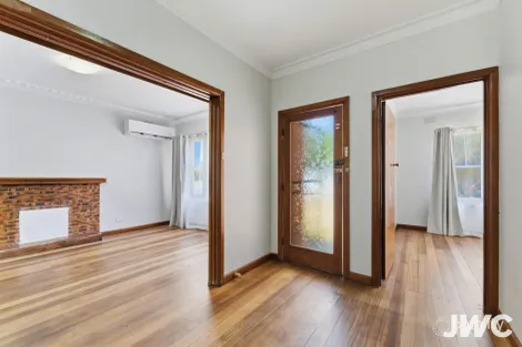 Property photo of 67 Devonshire Road Sunshine VIC 3020