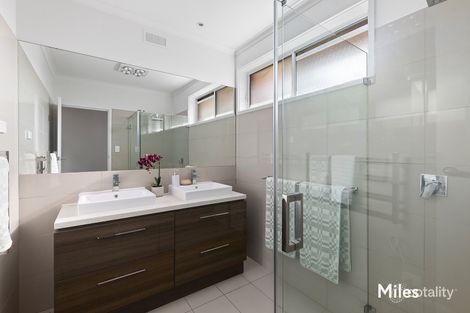 Property photo of 3/58 Green Street Ivanhoe VIC 3079