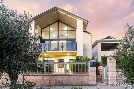 Property photo of 17 Glensanda Way Mindarie WA 6030