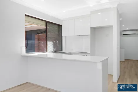 1/17 Golf Rd, Parkwood, WA 6147