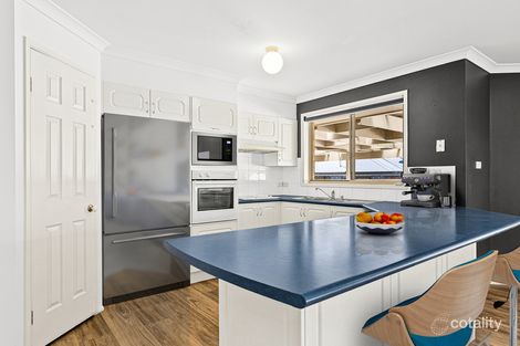 Property photo of 18 Langside Avenue West Nowra NSW 2541