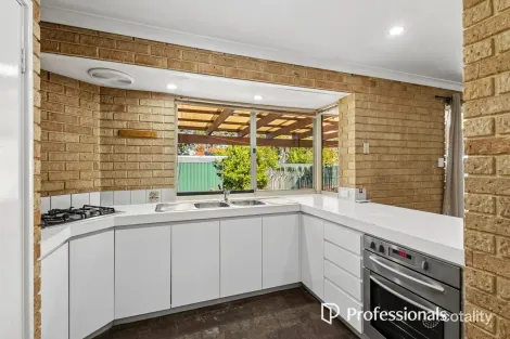 Property photo of 18 Williamson Lane Stratton WA 6056