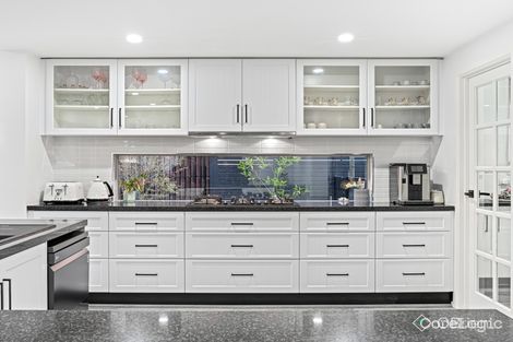 Property photo of 13 Viewmount Place Sandhurst VIC 3977