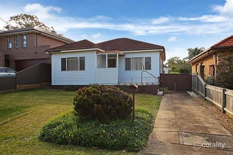Property photo of 28 Rowland Street Revesby NSW 2212