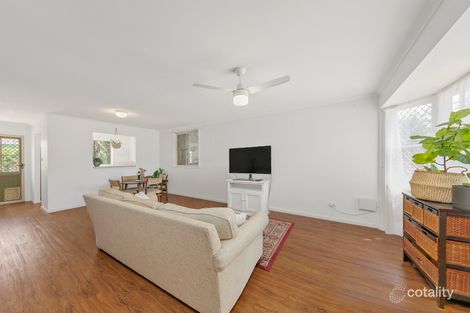 Property photo of 1/5 Jasmine Court Fitzgibbon QLD 4018