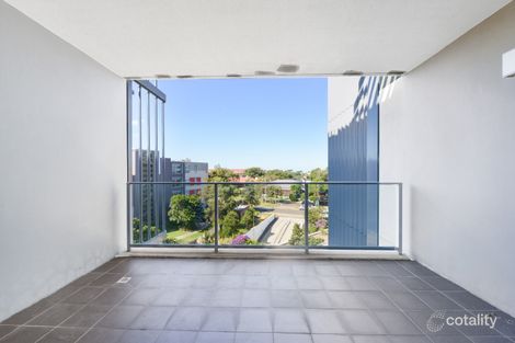 Property photo of 304/2-8 Pine Avenue Little Bay NSW 2036