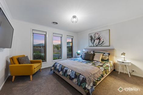 Property photo of 7 Napperby Way Cranbourne North VIC 3977