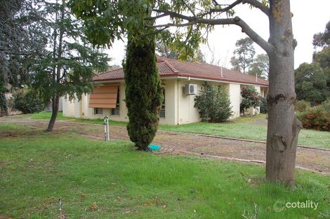 Property photo of 27 Beek Street Katamatite VIC 3649
