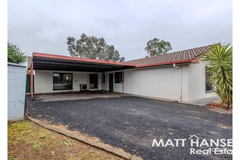 Property photo of 1 Newcombe Court Dubbo NSW 2830