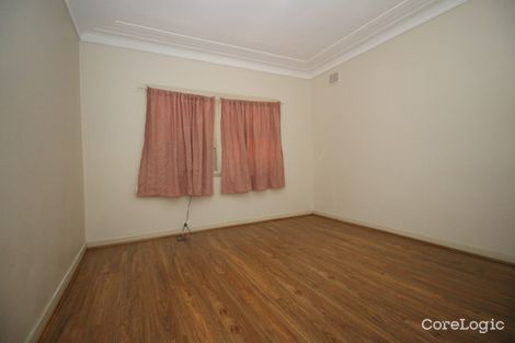 Property photo of 5 Urunga Parade Wiley Park NSW 2195