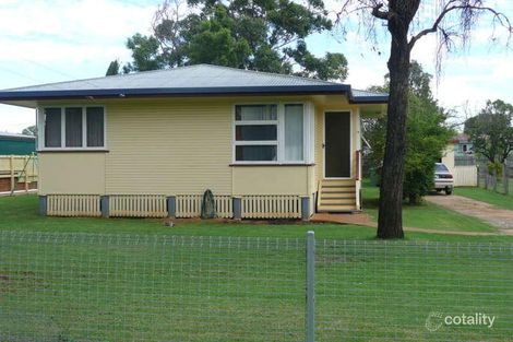 14 Aylmer St, Oakey, QLD 4401