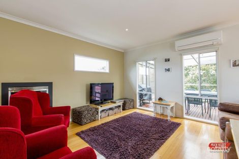 Property photo of 6 Ceres Place Inverloch VIC 3996