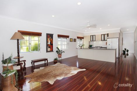 Property photo of 32 George Street Alexandra Headland QLD 4572