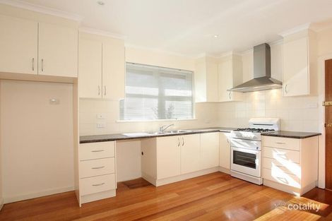 Property photo of 15 Wilmoth Avenue Carnegie VIC 3163