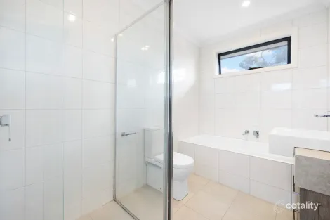 Property photo of 92 Grayson Drive Scoresby VIC 3179