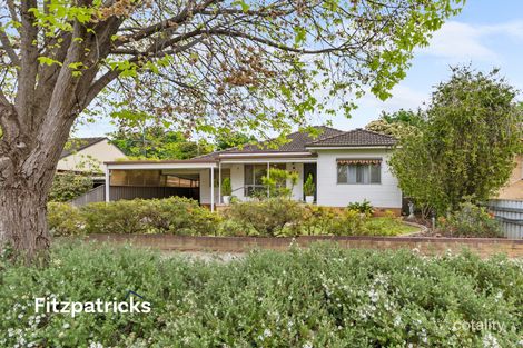 Property photo of 8 Boronia Street Kooringal NSW 2650