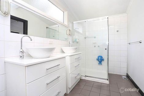Property photo of 53 Hotham Road Niddrie VIC 3042