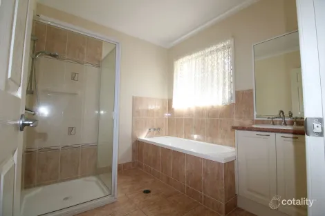 Property photo of 31 Callaghan Street Emerald QLD 4720
