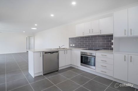 6 Andrew Pl, Marsden, QLD 4132