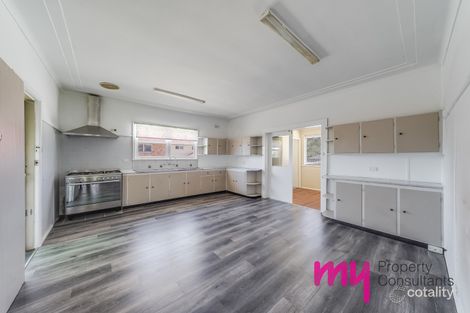 Property photo of 2 Hawkey Crescent Camden NSW 2570