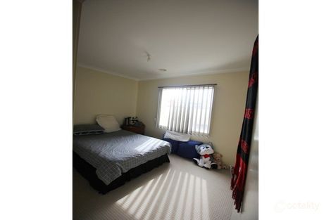 Property photo of 4 Fieldstone Way Brookfield VIC 3338
