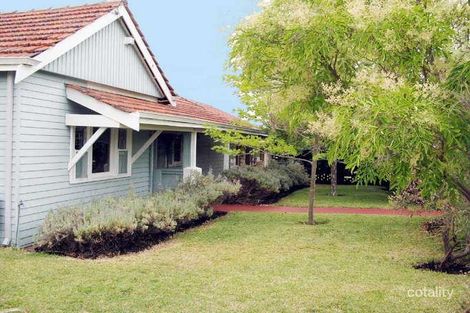 52 Wood St, White Gum Valley, WA 6162