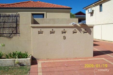 9 Hackett St, Mandurah, WA 6210