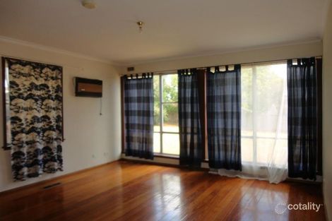 Property photo of 64 Forest Drive Frankston North VIC 3200