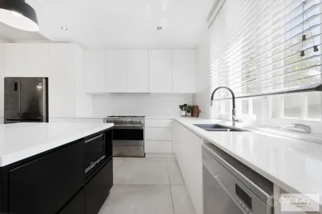 Property photo of 50 Griffin Avenue East Tamworth NSW 2340