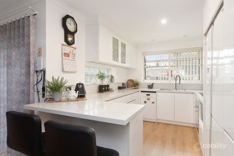 Property photo of 7 Avery Place Carrum Downs VIC 3201
