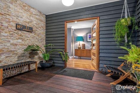 Property photo of 71 Wynnum Road Norman Park QLD 4170