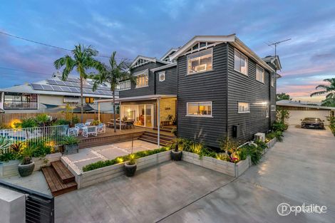 Property photo of 71 Wynnum Road Norman Park QLD 4170