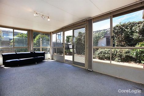 Property photo of 12 Cypress Avenue Brooklyn VIC 3012