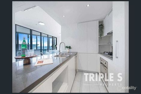 Property photo of 63 Shoreline Drive Rhodes NSW 2138