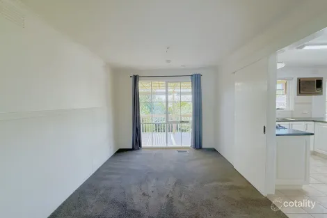 Property photo of 2 Lemongrove Crescent Croydon Hills VIC 3136