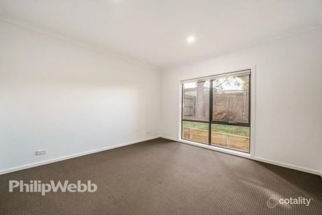 8a Samuel St, Croydon, VIC 3136