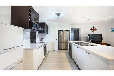 Property photo of 5 Tamarind Street Meridan Plains QLD 4551