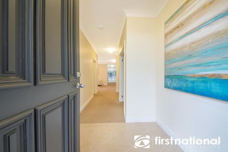 Property photo of 4 Spring Circuit Pakenham VIC 3810