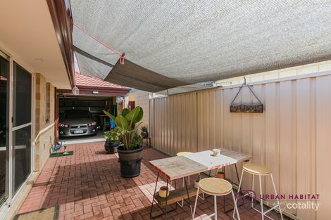 Property photo of 10 Iriks Way Medina WA 6167