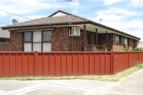 25 Wattle Ave, Kings Park, VIC 3021