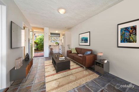 Property photo of 3/69 Chatsworth Road Greenslopes QLD 4120
