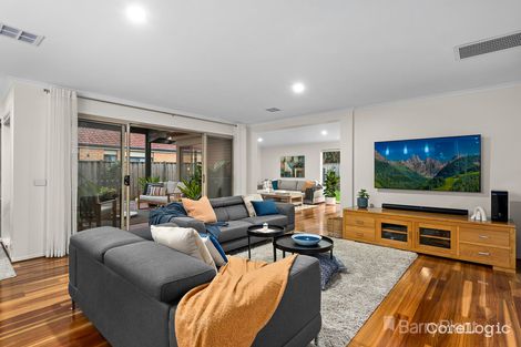 Property photo of 72 Marsh Grove Berwick VIC 3806