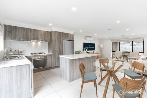 Property photo of 2/414 McClelland Drive Langwarrin VIC 3910