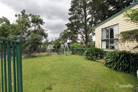Property photo of 6 Grieve Street Launching Place VIC 3139