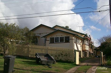 15 Solar St, Coorparoo, QLD 4151