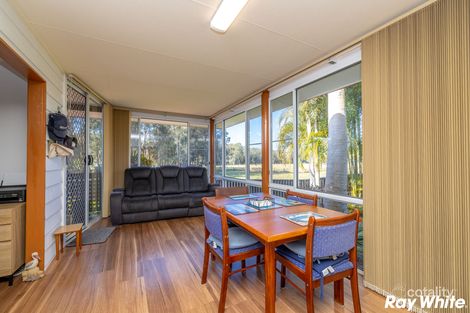 Property photo of 4 Waratah Close Green Point NSW 2428