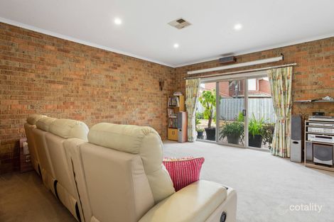 Property photo of 12 Benaud Close Keilor East VIC 3033