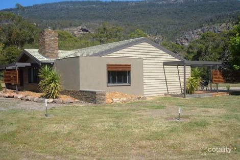 Property photo of 10 Bundaleer Drive Halls Gap VIC 3381